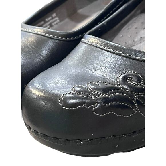 Dansko Savanna Mary Jane Clogs 5.5-6 EU 36 Leather Embroidered Boho Shoes EUC - Picture 2 of 11